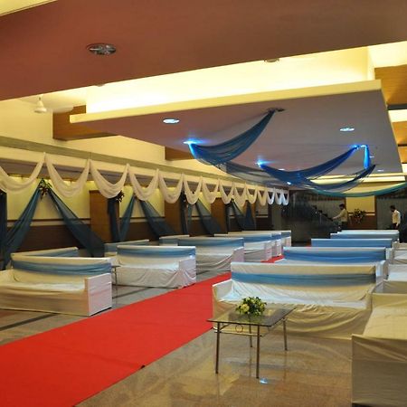 Hotel Sheela Shree Plaza Джхансі Екстер'єр фото